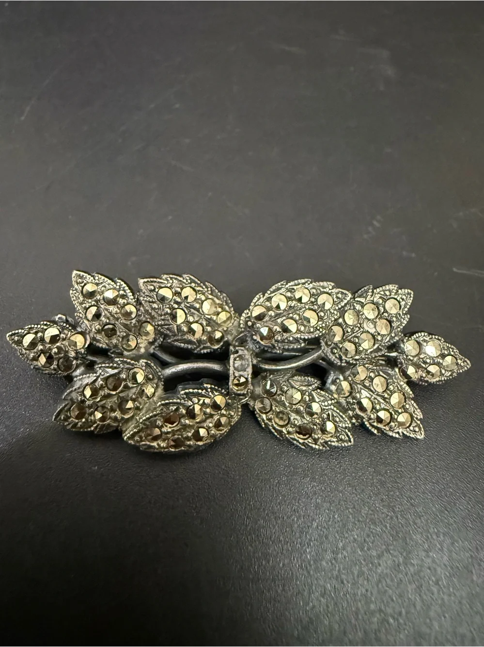 Vintage Unsigned Art Deco Marcasite Floral Leaf Brooch